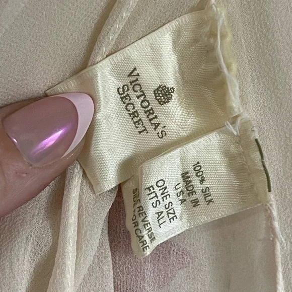 Vintage 100% silk lace wedding sheer robe victoria’s Secret original one size - Picture 14 of 16